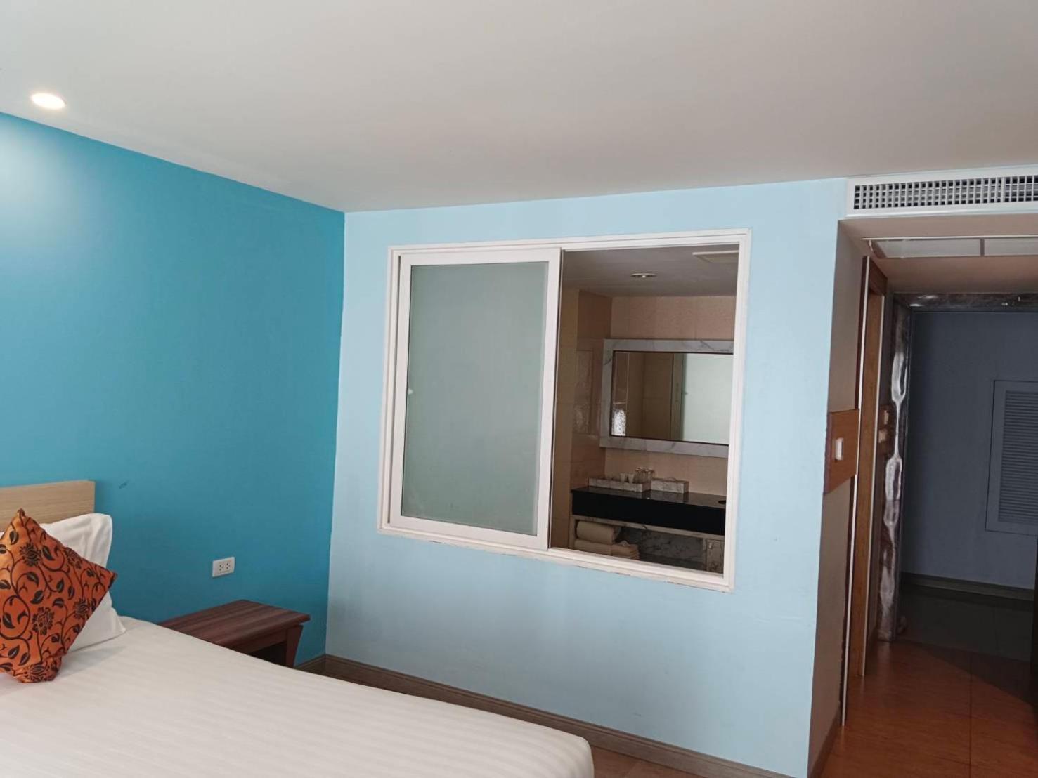 Saisawan Beach Luxury Hotel На Джомтьен Экстерьер фото