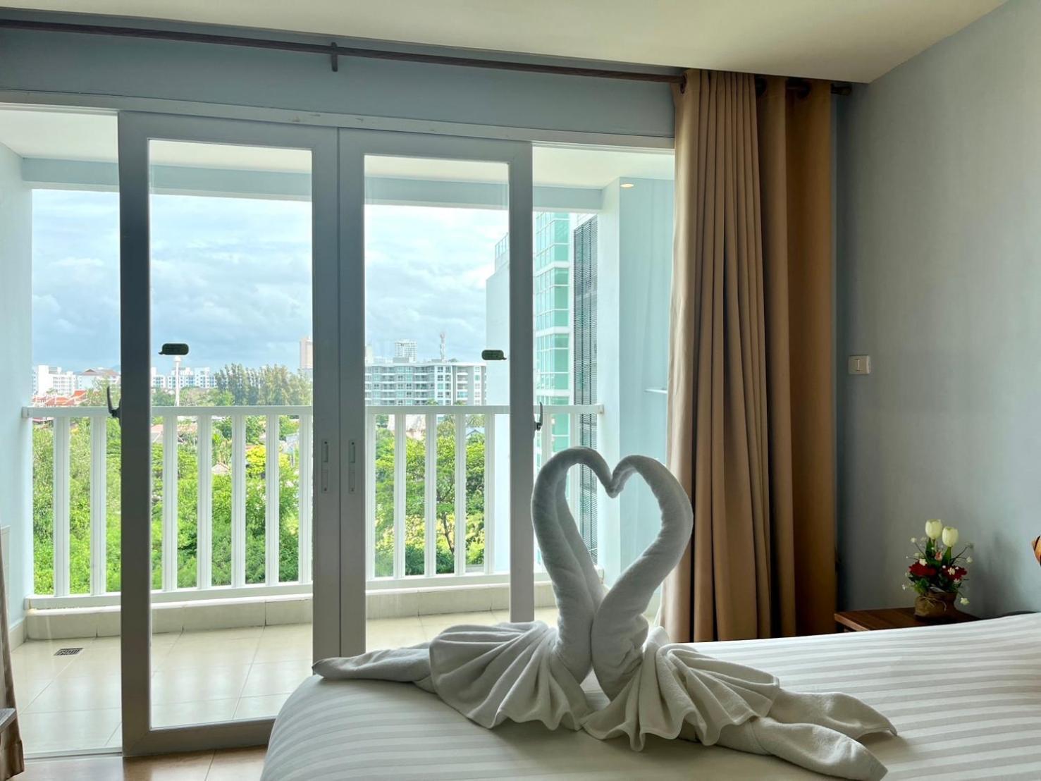 Saisawan Beach Luxury Hotel На Джомтьен Экстерьер фото